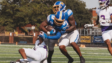 Wildcats Dominate First Half, Ride Sparks Past Tigers