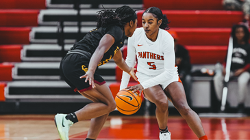 Clark Atlanta Lady Panthers roll past LeMoyne-Owen behind Stine’s career-high performance