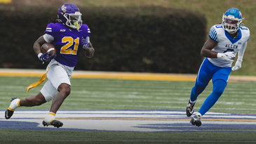 Benedict Uses Fourth-Quarter Rally To Down Allen, 38-28