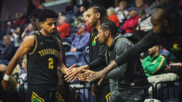 Blackwell scores 18 as Thorobreds battle Division I Southern Indiana in exhibition