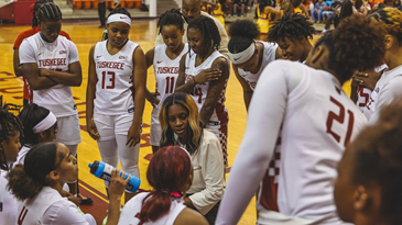 Tuskegee Lady Golden Tigers Win Eighth Straight Game and Move to Top Spot in the West with Win Over Miles