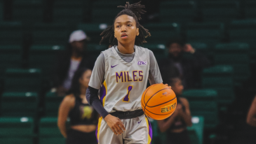 Miles College Lady Golden Bears Down Lane, Stay Atop West Division